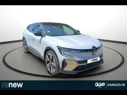 Photo 7 Renault Megane  E-Tech Electric EV60 220ch Iconic super charge -B