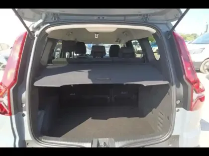 Photo 11 Dacia Jogger  1.0 ECO-G 100ch Extreme 5 places