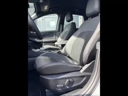 Photo 9 Ford Kuga  2.5 Duratec 180ch Hybrid FlexiFuel ST-Line X Powershift