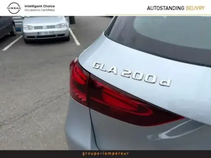Photo 6 Mercedes GLA  200 d 150ch Progressive Line 8G-DCT