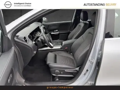 Photo 8 Mercedes GLA  200 d 150ch Progressive Line 8G-DCT