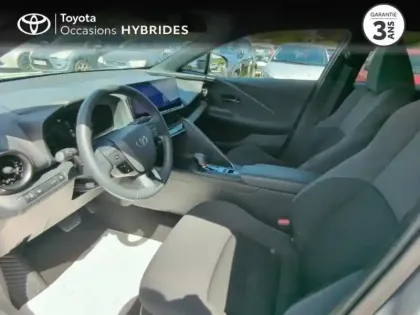 Photo 10 Toyota C-HR  2.0 Hybride 200ch Design MY25