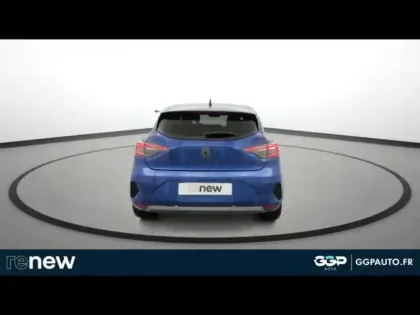 Photo 8 Renault Clio  1.6 E-Tech 145ch full hybrid esprit Alpine - 24