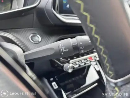 Photo 13 Peugeot 208  e- 136ch GT