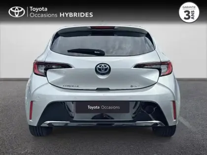 Photo 9 Toyota Corolla  1.8 140ch Design Pack Confort