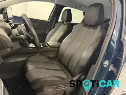 Photo 8 Peugeot 3008  HYBRID 225ch Allure Pack e-EAT8