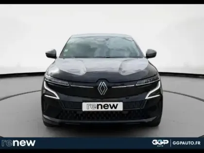 Photo 7 Renault Megane  E-Tech Electric EV60 220ch Techno super charge
