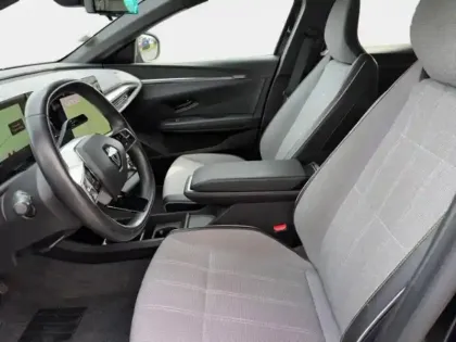 Photo 13 Renault Megane  E-Tech Electric EV60 220ch Techno super charge