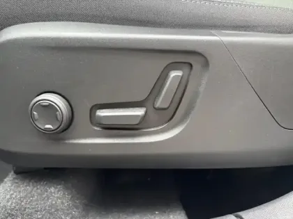 Photo 6 Volvo Xc40  T4 Recharge 129 + 82ch Plus DCT 7