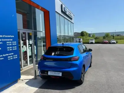 Photo 7 Peugeot 208  1.2 Hybrid 100ch Allure e-DCS6