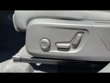 Photo 12 Volvo Xc40  B3 163ch Plus DCT 7