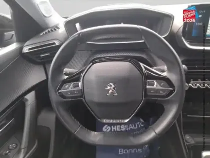 Photo 11 Peugeot 2008  1.2 PureTech 100ch S&S Allure Pack