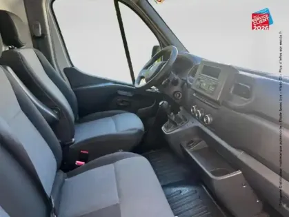 Photo 19 Renault Master  Fg F3500 L3H3 2.3 Blue dCi 135ch Confort Euro6E