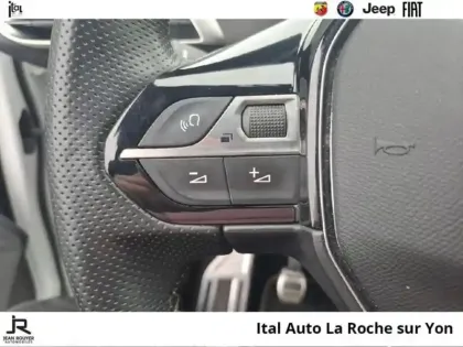 Photo 14 Peugeot 5008  1.2 PureTech 130ch S&S GT Line