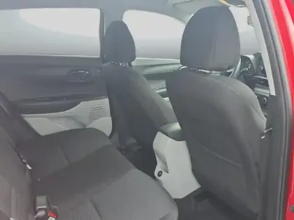 Photo 8 Hyundai I20  1.0 T-GDi 100ch Hybrid Intuitive