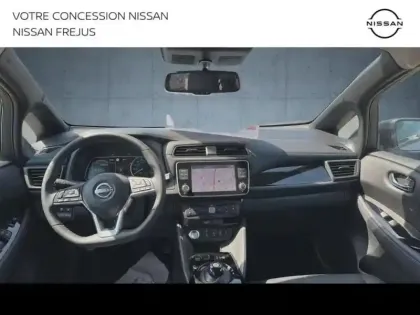 Photo 14 Nissan Leaf  150ch 40kWh N-Connecta 22