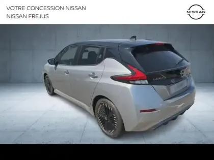 Photo 9 Nissan Leaf  150ch 40kWh N-Connecta 22