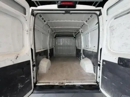 Photo 14 Citroën Jumper  Fg 30 L2H2 2.2 BlueHDi 120 S&S Driver (14166?ht)