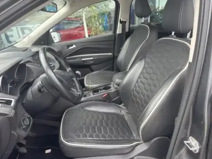 Photo 10 Ford Kuga  1.5 Flexifuel-E85 150ch Stop&Start Vignale 4x2 Euro6.2