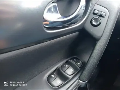 Photo 10 Nissan Qashqai  1.5 dCi 115ch Tekna 2019 Euro6-EVAP
