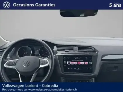 Photo 9 Volkswagen Tiguan  2.0 TDI 150ch ELEGANCE