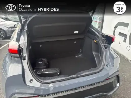 Photo 9 Toyota C-HR  1.8 Hybride 140ch Graphic MY26