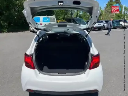 Photo 13 Toyota Yaris  69 VVT-i Tendance 3p