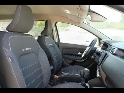 Photo 9 Dacia Duster  1.0 ECO-G 100ch  Journey + 4x2
