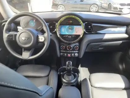 Photo 11 Mini Mini  Cooper 136ch  Edition Camden BVA7