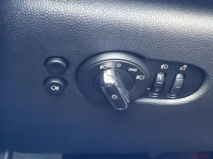 Photo 14 Mini Mini  Cooper 136ch  Edition Camden BVA7