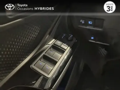Photo 13 Toyota C-HR  2.0 Hybride 184ch Design E-CVT