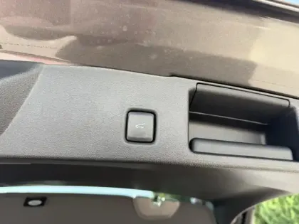 Photo 14 Ford Kuga  2.5 Duratec 180ch Hybrid FlexiFuel Active X Powershift