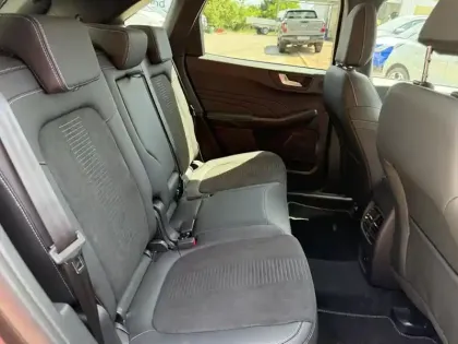 Photo 11 Ford Kuga  2.5 Duratec 180ch Hybrid FlexiFuel Active X Powershift