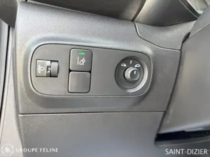 Photo 11 Citroën C3  1.2 PureTech 83ch S&S YOU!