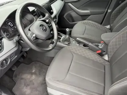 Photo 9 Skoda Kamiq  1.0 TSI Evo 110ch Ambition