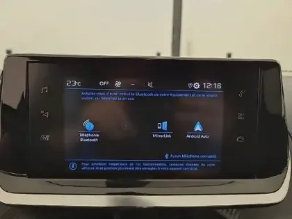 Photo 14 Peugeot 2008  PureTech 100 S&S BVM6