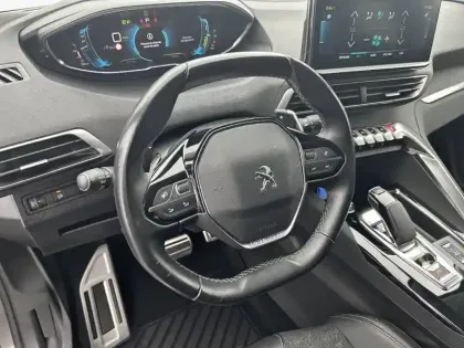 Photo 28 Peugeot 3008  Hybrid 225 e-EAT8