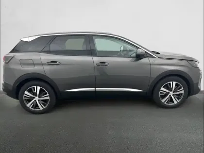 Photo 23 Peugeot 3008  Hybrid 225 e-EAT8