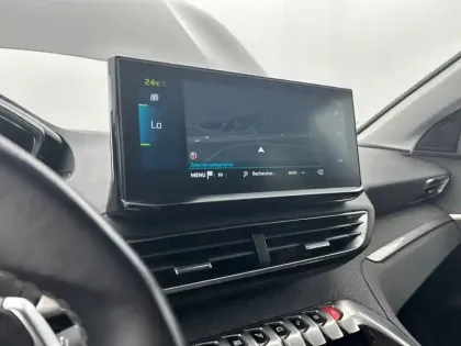 Photo 40 Peugeot 3008  Hybrid 225 e-EAT8