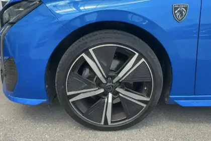 Photo 25 Peugeot 308  BlueHDi 130ch S&S EAT8
