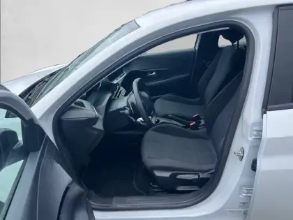 Photo 10 Peugeot 208  Hybrid 100 e-DCS6
