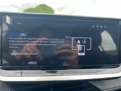 Photo 17 Peugeot 208  Hybrid 100 e-DCS6