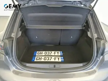 Photo 27 Peugeot 208  PureTech 130 S&S EAT8