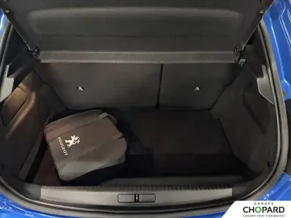 Photo 12 Peugeot 208  Electrique 50 kWh 136ch