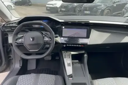 Photo 12 Peugeot 308  Hybrid 145 e-DCS6