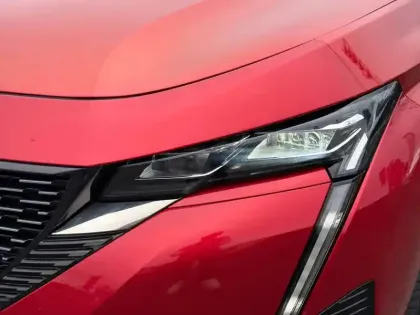 Photo 9 Peugeot 308  PHEV 180 e-EAT8