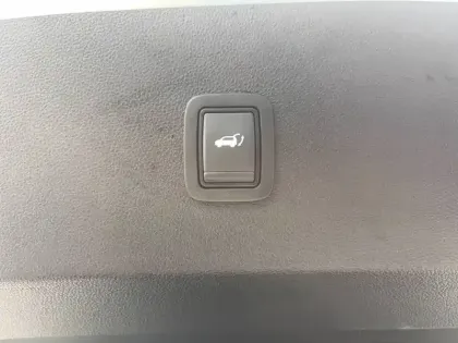 Photo 18 Renault 4 Renault  E-Tech Electrique 150 ch autonomie confort