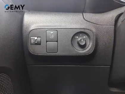 Photo 16 Citroën C3  PureTech 83 S&S BVM5