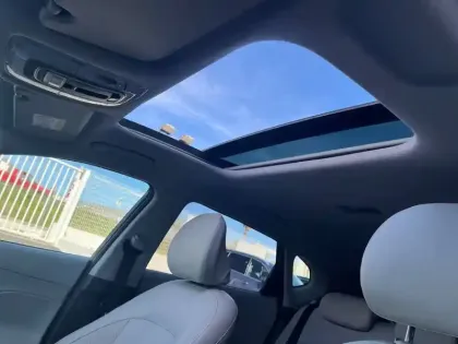 Photo 32 Hyundai Kona  Hybrid 141