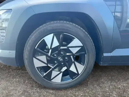 Photo 13 Hyundai Kona  Hybrid 141